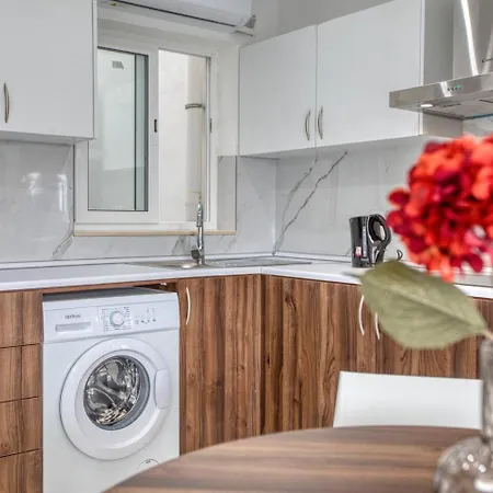 Modern, 2-br With Valletta View Pietà